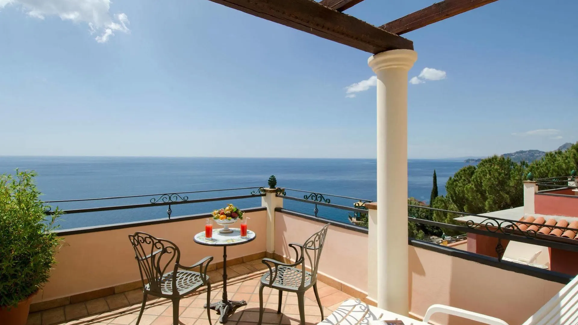 Baia Taormina Hotels & Spa Forza d'Agro 4*,  Italy