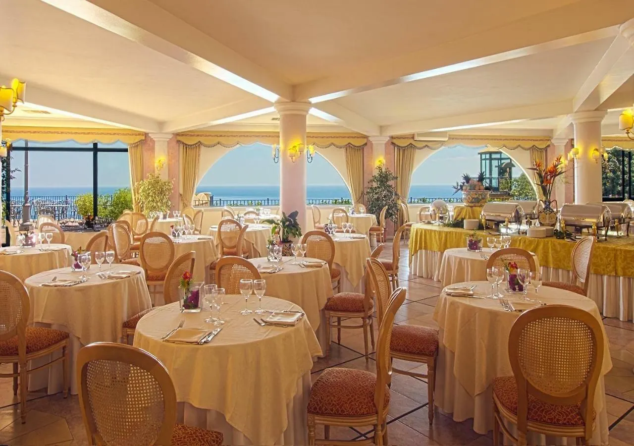 Baia Taormina Hotels & Spa Форца-д'Агро 4*,